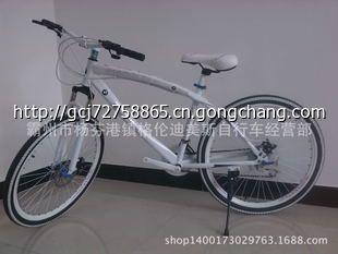 新款寶馬設計山地車 雙碟剎與喜馬諾變速系統的卓越性能解析